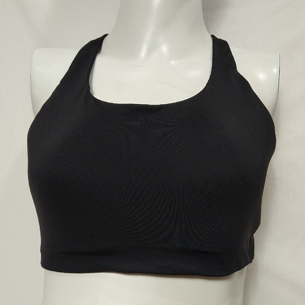 lululemon Women's Size 36D Black Sports Bra